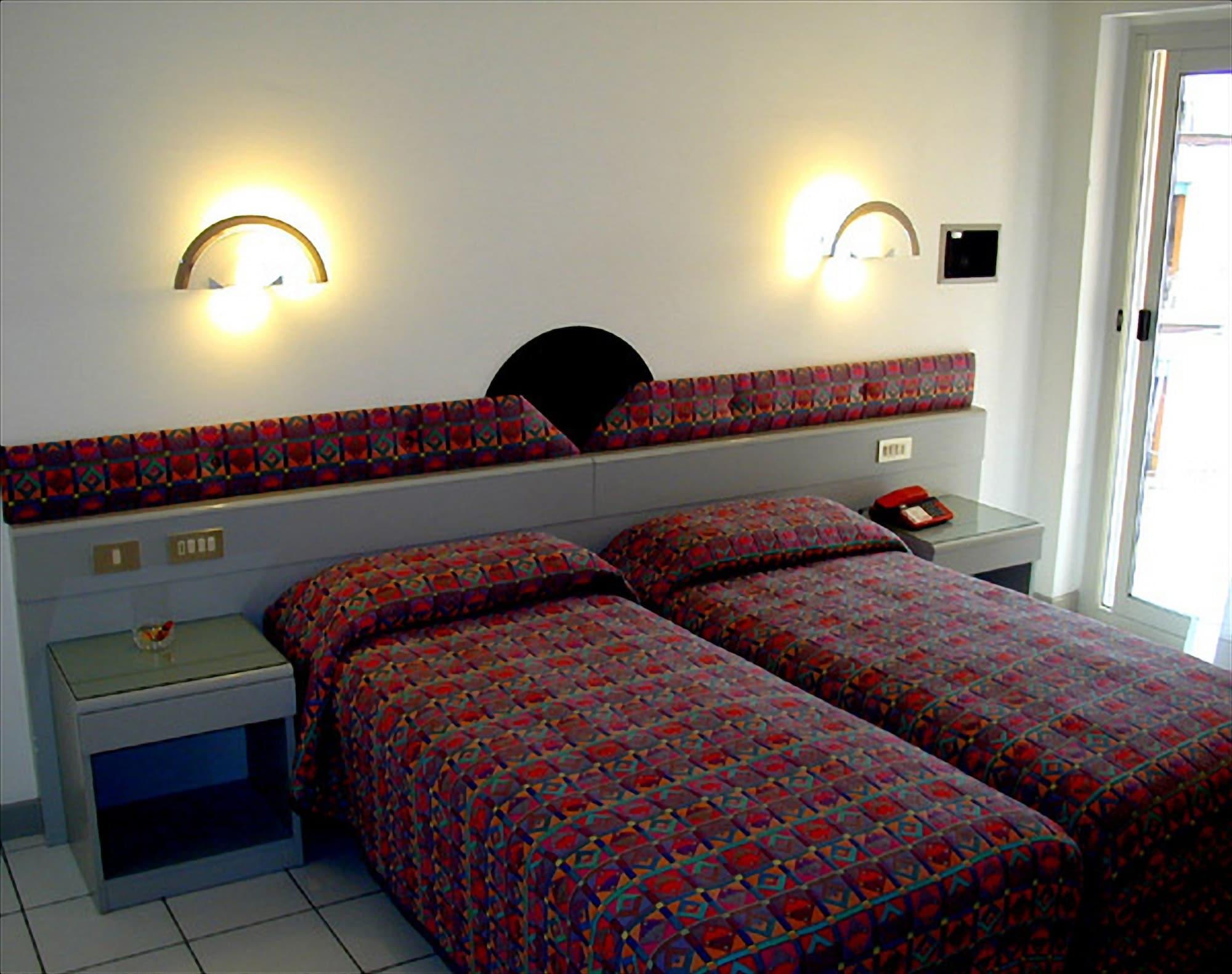 Hotel Principe Palace Lido di Jesolo Buitenkant foto